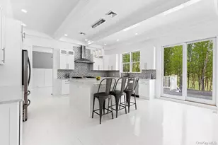 2 Sophia Ct, Westhampton, NY 11977 - Photo 10