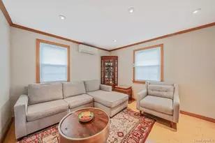 508 Chamberlin St, East Meadow, NY 11554 - Photo 6