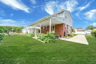 508 Chamberlin St, East Meadow, NY 11554 - Photo 26