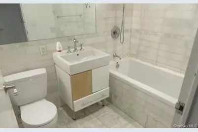 635 W 42nd Street #5F, New York, NY 10036 - Photo 8