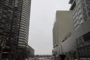 635 W 42nd St, New York, NY 10036 - Photo 12