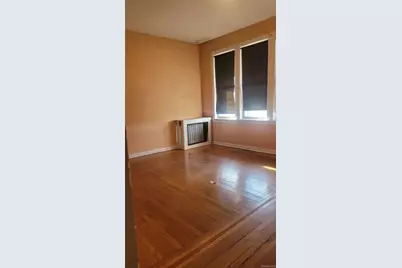 2924 Yates Avenue, Bronx, NY 10469 - Photo 6