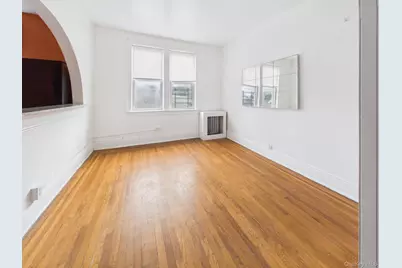 2924 Yates Avenue, Bronx, NY 10469 - Photo 6