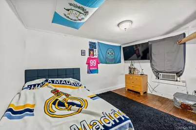 32 McNamara Road, Spring Valley, NY 10977 - Photo 12