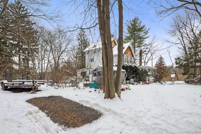 32 McNamara Road, Spring Valley, NY 10977 - Photo 28