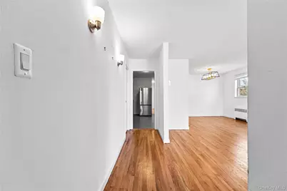 20004 39th Avenue, Bayside, NY 11361 - Photo 4