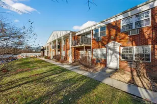 4 Colonial Rd, Beacon, NY 12508 - Photo 6