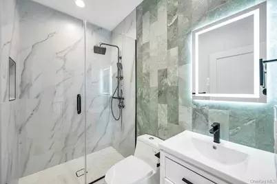 61 Stephen Drive, Plainview, NY 11803 - Photo 28