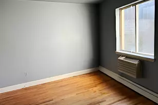 1987 Cruger Ave, Bronx, NY 10462 - Photo 6