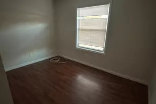 202 Clark St, Brentwood, NY 11717 - Photo 8