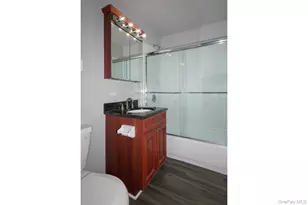 1750 W Main St, Riverhead, NY 11901 - Photo 8