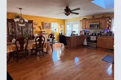 737 3rd Street, Ronkonkoma, NY 11779 - Photo 4