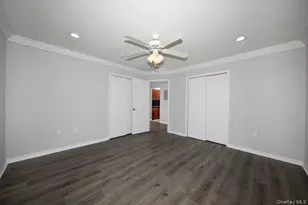 157 Lake Pointe Ct, Middle Island, NY 11953 - Photo 6