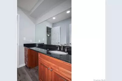 465 Lake Pointe Court #465, Middle Island, NY 11953 - Photo 10