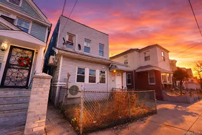 9561 115th Street, Richmond Hill, NY 11419 - Photo 12