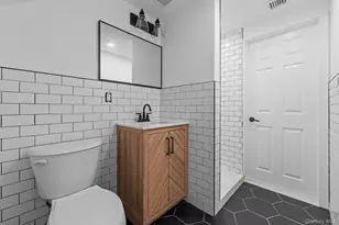 15 E Hamilton Ave, Massapequa, NY 11758 - Photo 14