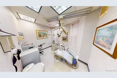 1718 E 17th Street #1, Brooklyn, NY 11229 - Photo 2