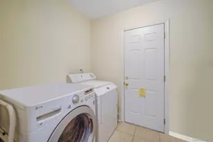 221 Thelma Ave, Merrick, NY 11566 - Photo 26