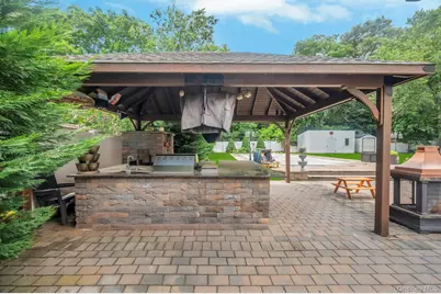 8 Brenner Road, Coram, NY 11727 - Photo 16