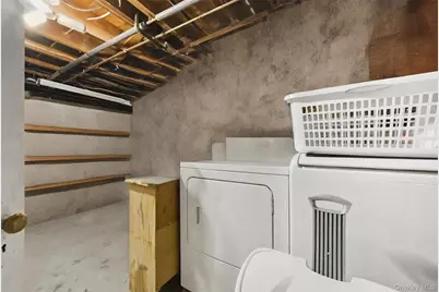 222 Lido Parkway, Lindenhurst, NY 11757 - Photo 20