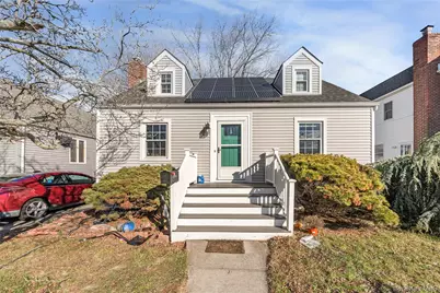 222 Lido Parkway, Lindenhurst, NY 11757 - Photo 2