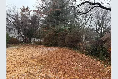 9 Center Street, Glen Cove, NY 11542 - Photo 4