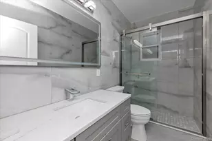 27-09 Utopia Pkwy, Flushing, NY 11358 - Photo 16