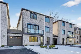 27 Ellish Pkwy, Spring Valley, NY 10977 - Photo 2