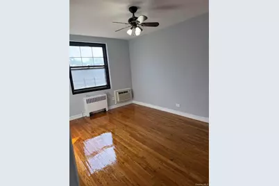 70-43 Park Drive East B, Kew Gardens, NY 11367 - Photo 4