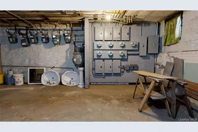 6424 Madison Street, Ridgewood, NY 11385 - Photo 18