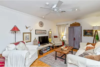 475 Darwen Drive #B, Ridge, NY 11961 - Photo 6
