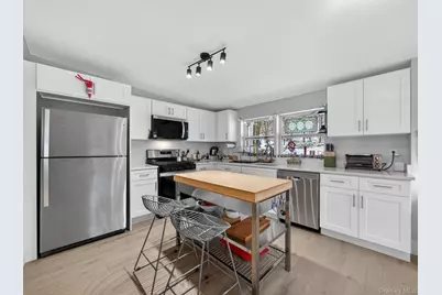 17 Waldron Avenue, Nyack, NY 10960 - Photo 14