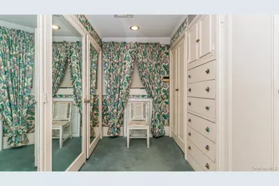 178 Wildacre Avenue, Lawrence, NY 11559 - Photo 34