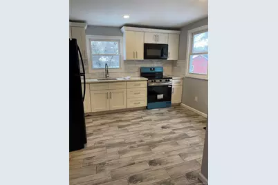 80 Hillwood Drive, Huntington Station, NY 11746 - Photo 8