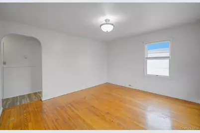 67 Orchard Street, Lindenhurst, NY 11757 - Photo 6