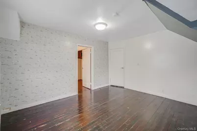 67 Orchard Street, Lindenhurst, NY 11757 - Photo 20