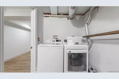 177 Red Creek Road, Hampton Bays, NY 11946 - Photo 36