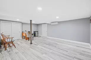 2 Green Pine Ct, Dix Hills, NY 11746 - Photo 32