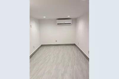 174 Whittier Avenue, Babylon, NY 11703 - Photo 2