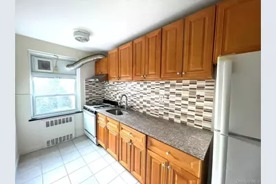 147-37 38th Avenue #C64, Flushing, NY 11354 - Photo 6