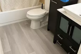 13 Pinebrook Pl, Bay Shore, NY 11706 - Photo 8