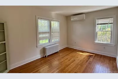 70 Mulberry Street, Rhinebeck, NY 12572 - Photo 4