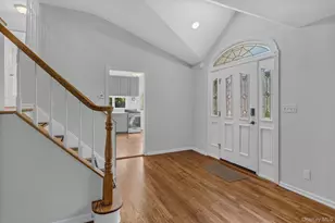 49 Thorney Ave, Huntington Station, NY 11746 - Photo 2