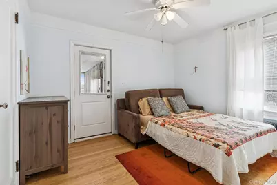 114 Lexington Avenue, Franklin Square, NY 11010 - Photo 10