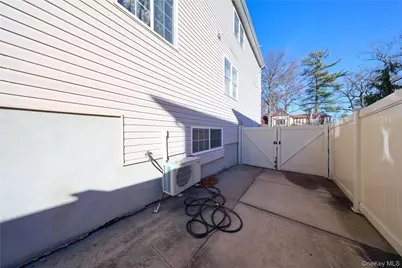 104 Highland Road, New York, NY 10308 - Photo 44