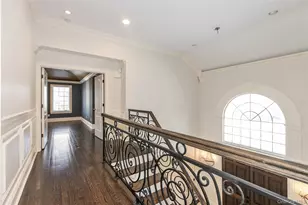 12 Knollwood Rd, Roslyn, NY 11576 - Photo 18