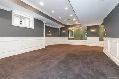 12 Knollwood Road, Roslyn, NY 11576 - Photo 34