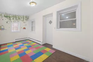 1031 E 225th St, Bronx, NY 10466 - Photo 12