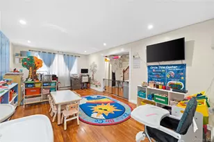 1031 E 225th St, Bronx, NY 10466 - Photo 8