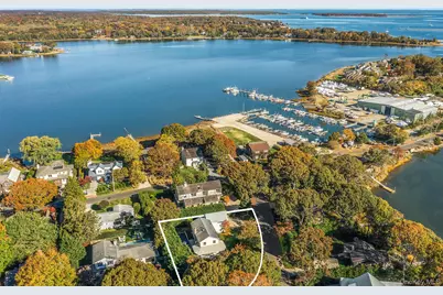 21 Cove Road, Sag Harbor, NY 11963 - Photo 36